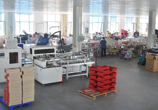 精品盒包裝車間